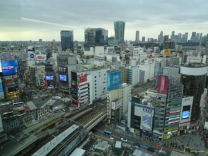 【コラボ記事】言葉はもういらない!無声映画ファンのジェリーわたなべさんと巡る渋谷~SHIBUYA SKY・名曲喫茶ライオン~