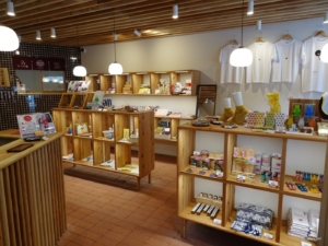 オシャレな名古屋土産をゲットしよう！「セレクト土産物店 OMYAGE NAGOYA（オミャーゲ名古屋）」