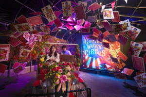 メリーゴーランド&ライドアトラクションも登場!「京成バラ園」秋のシーズンイベント『白うさぎのロイヤル インビテーション』開催